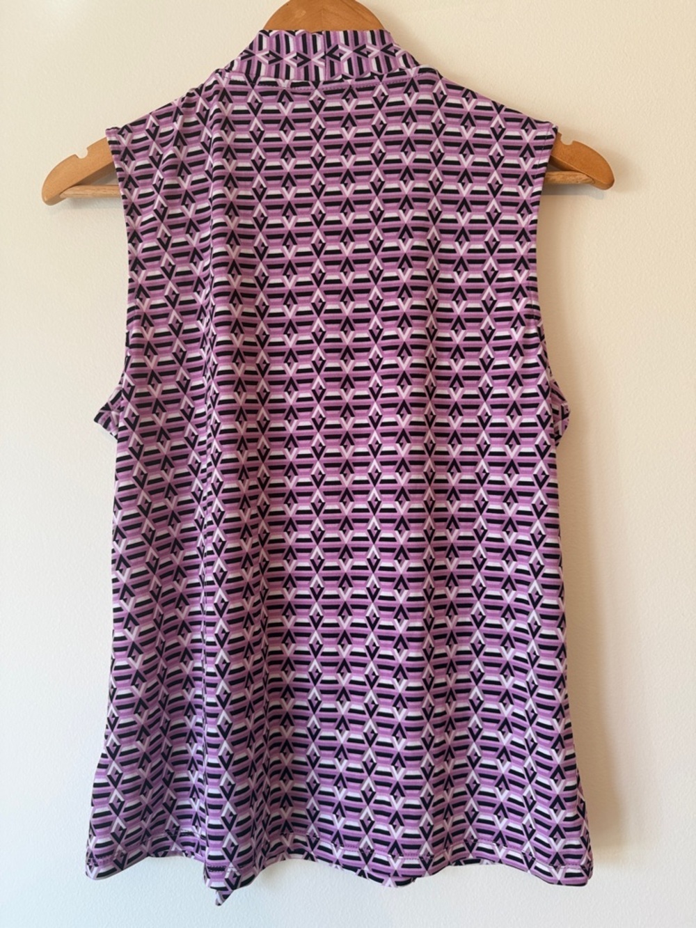 TAHARI Women Sleeveless Tied V-Neck Stretch Jersey Top - Picture 2 of 5